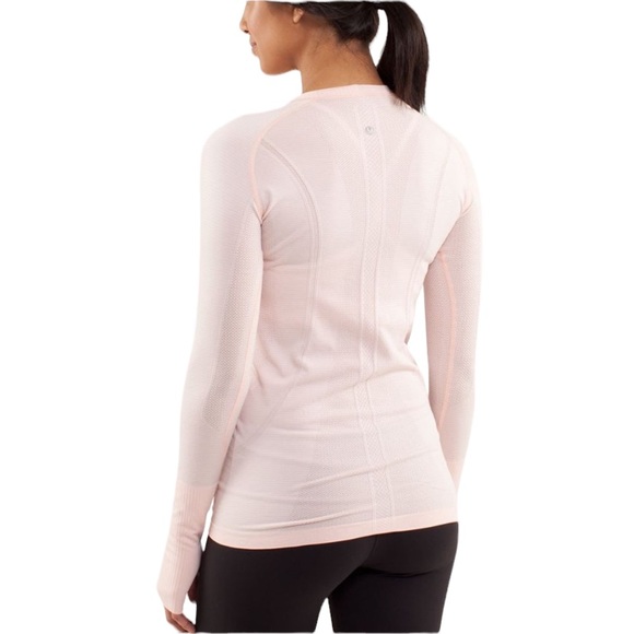 ⭐️ SOLD ⭐️ Lululemon Run Swiftly Long Sleeve Top Size 10 Pale Pink - Picture 2 of 8